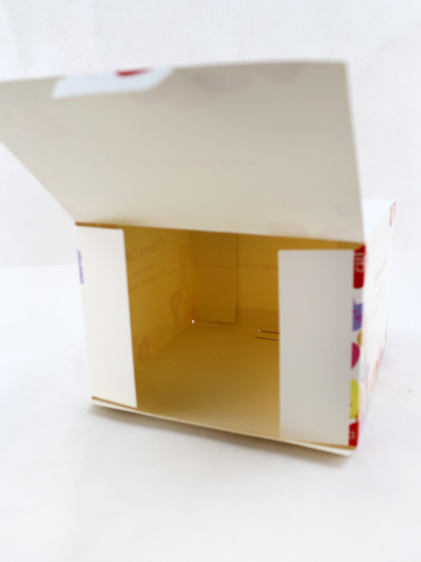 6'' Luxury Windowed Cake Boxes with Handle (2 Designs)